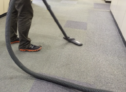 カーペット清掃1