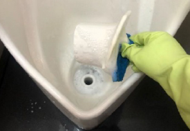 トイレ清掃画像