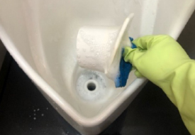 トイレ清掃　日常清掃